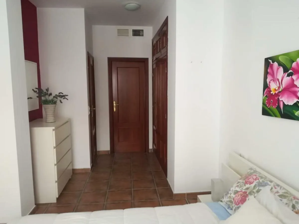 ホテルCalle Poeta Salvador Rueda フエンヒロラ